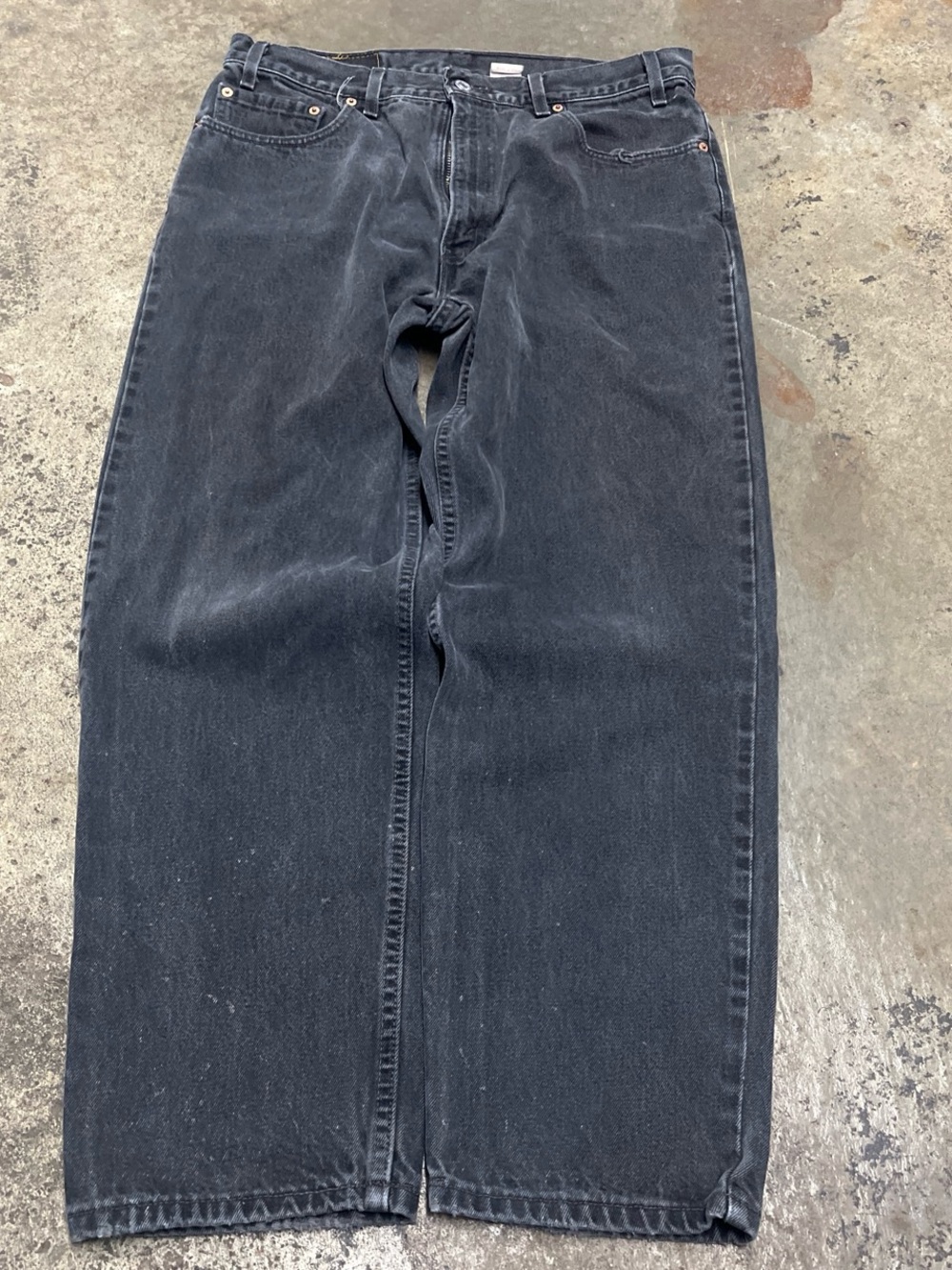 Vintage Levi’s 550 Relaxed Jeans Men’s 36 x 30 Black Faded Heavyweight Grunge